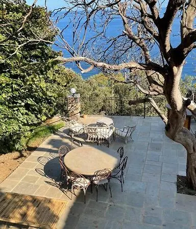 Tres Belle Villa Avec Piscine Et Vue Mer ヴィラ *